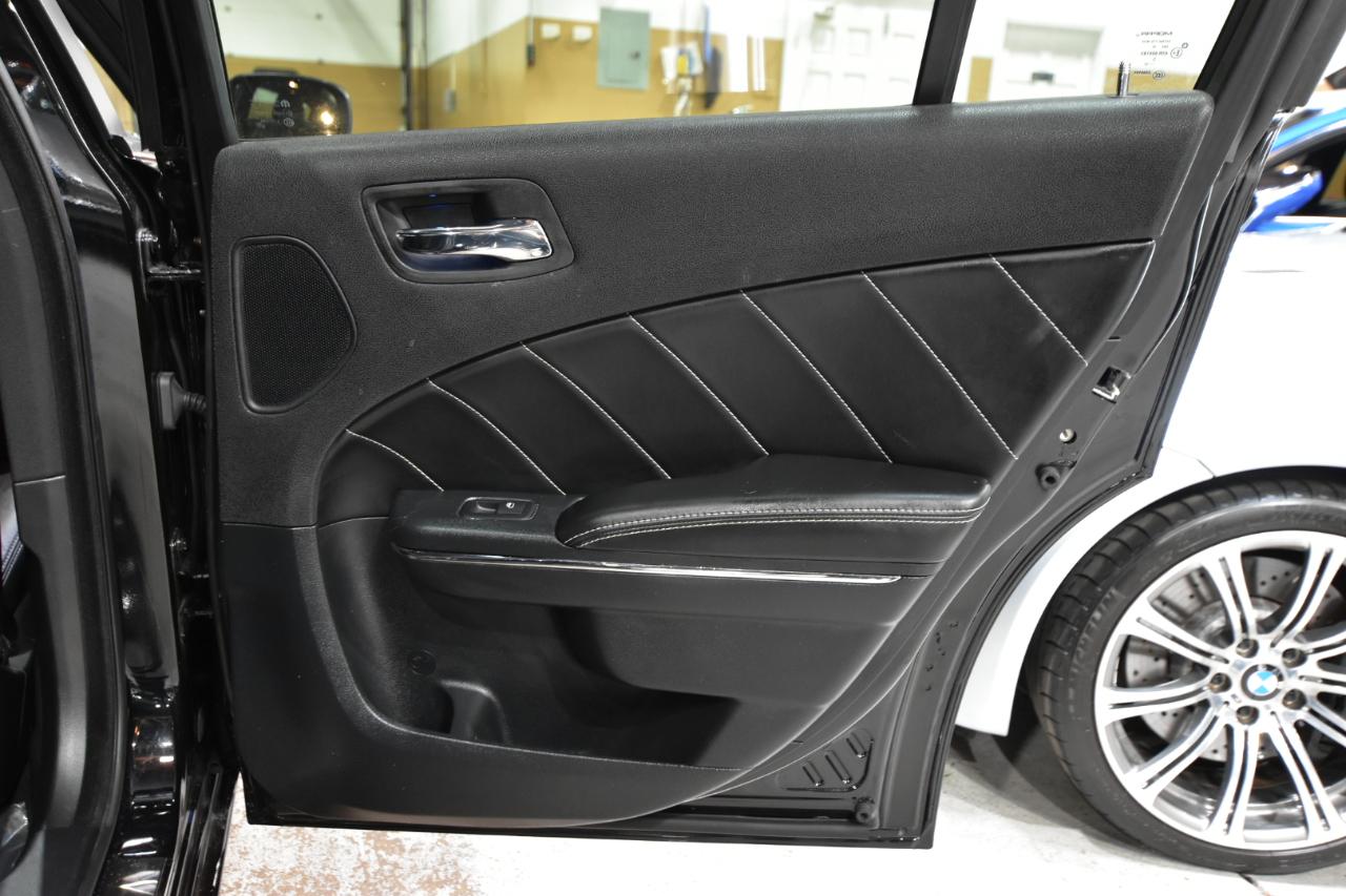 Dodge Charger 4dr Sdn Road/Track RWD 2013