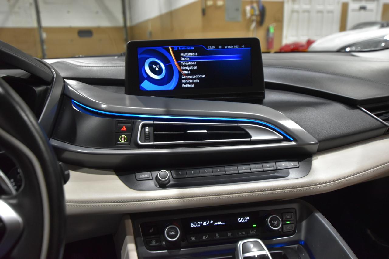 BMW i8 2dr Cpe 2016