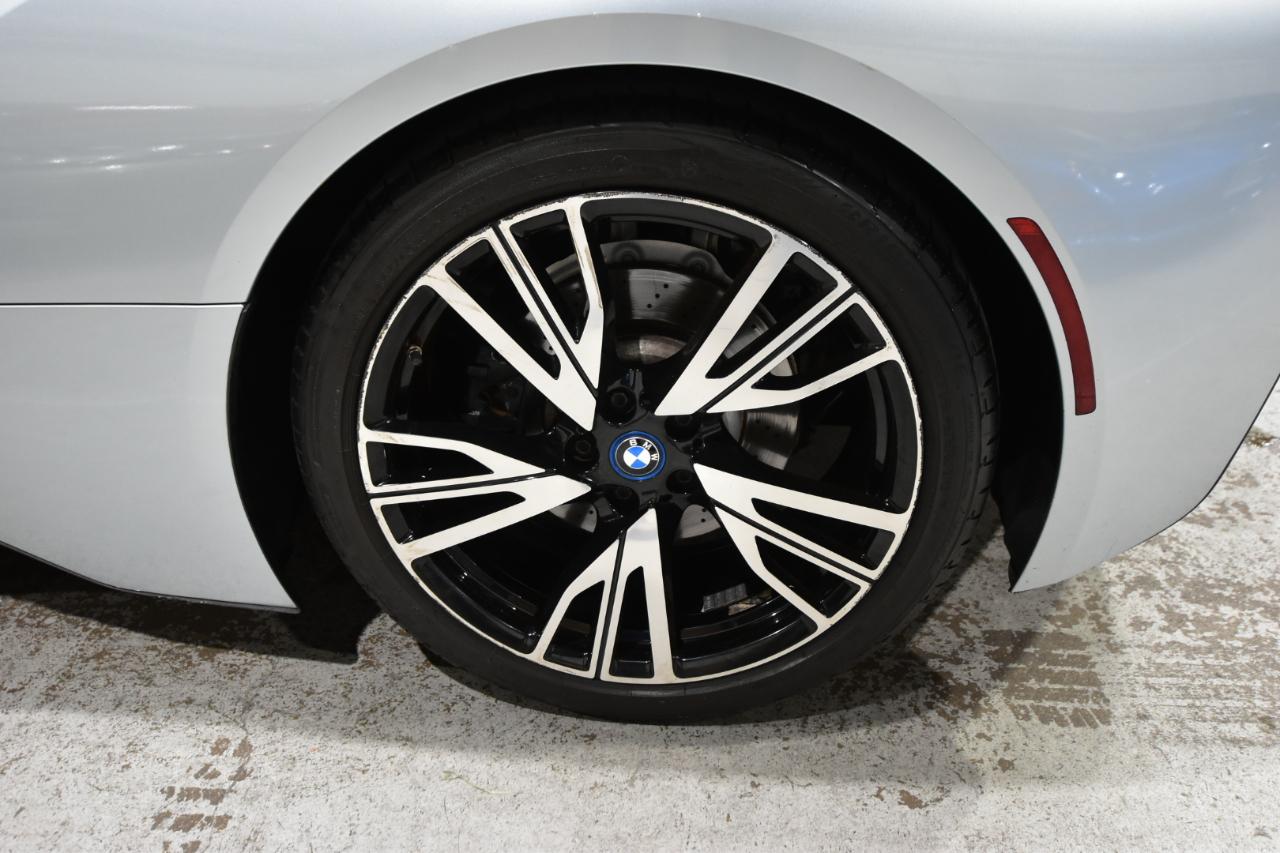 BMW i8 2dr Cpe 2016