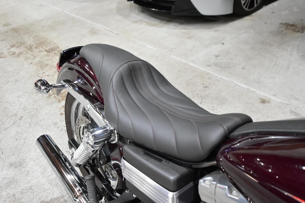 Harley-Davidson Dyna Fat Bob  2006