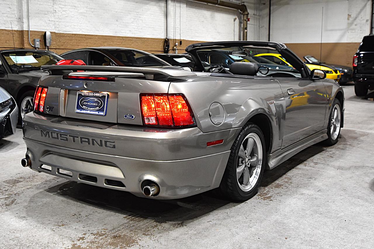 Ford Mustang 2dr Convertible GT Deluxe 2002