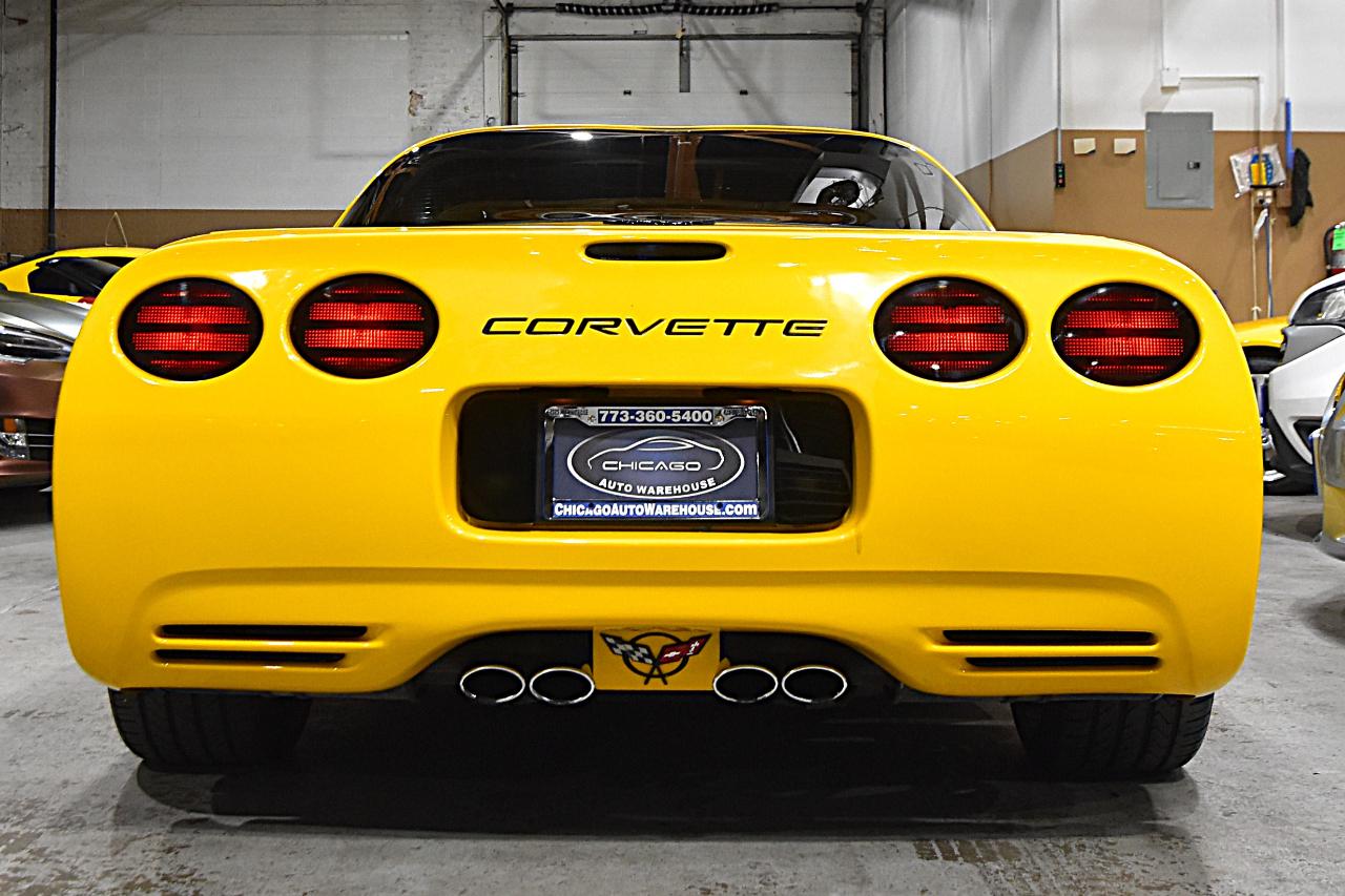 Chevrolet Corvette 2dr Cpe 2003