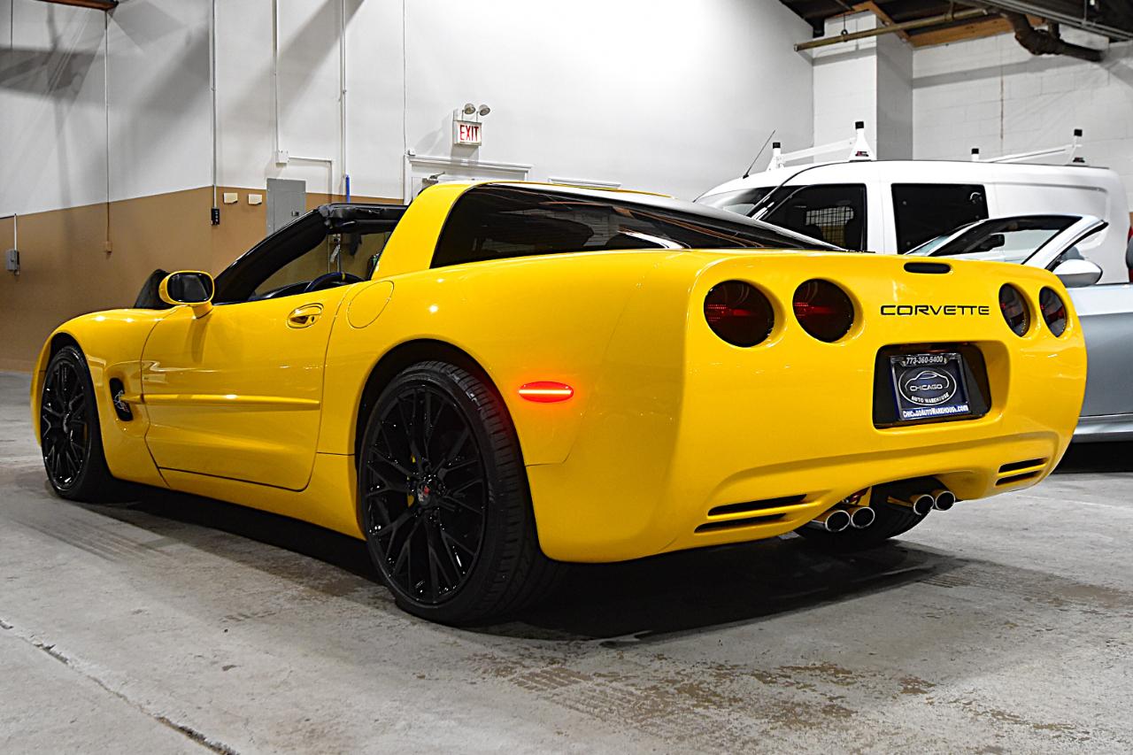 Chevrolet Corvette 2dr Cpe 2003
