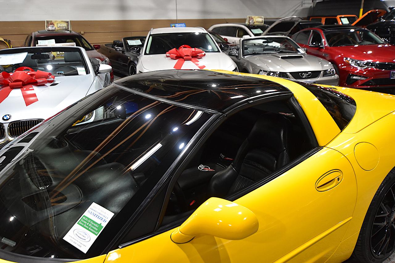 Chevrolet Corvette 2dr Cpe 2003