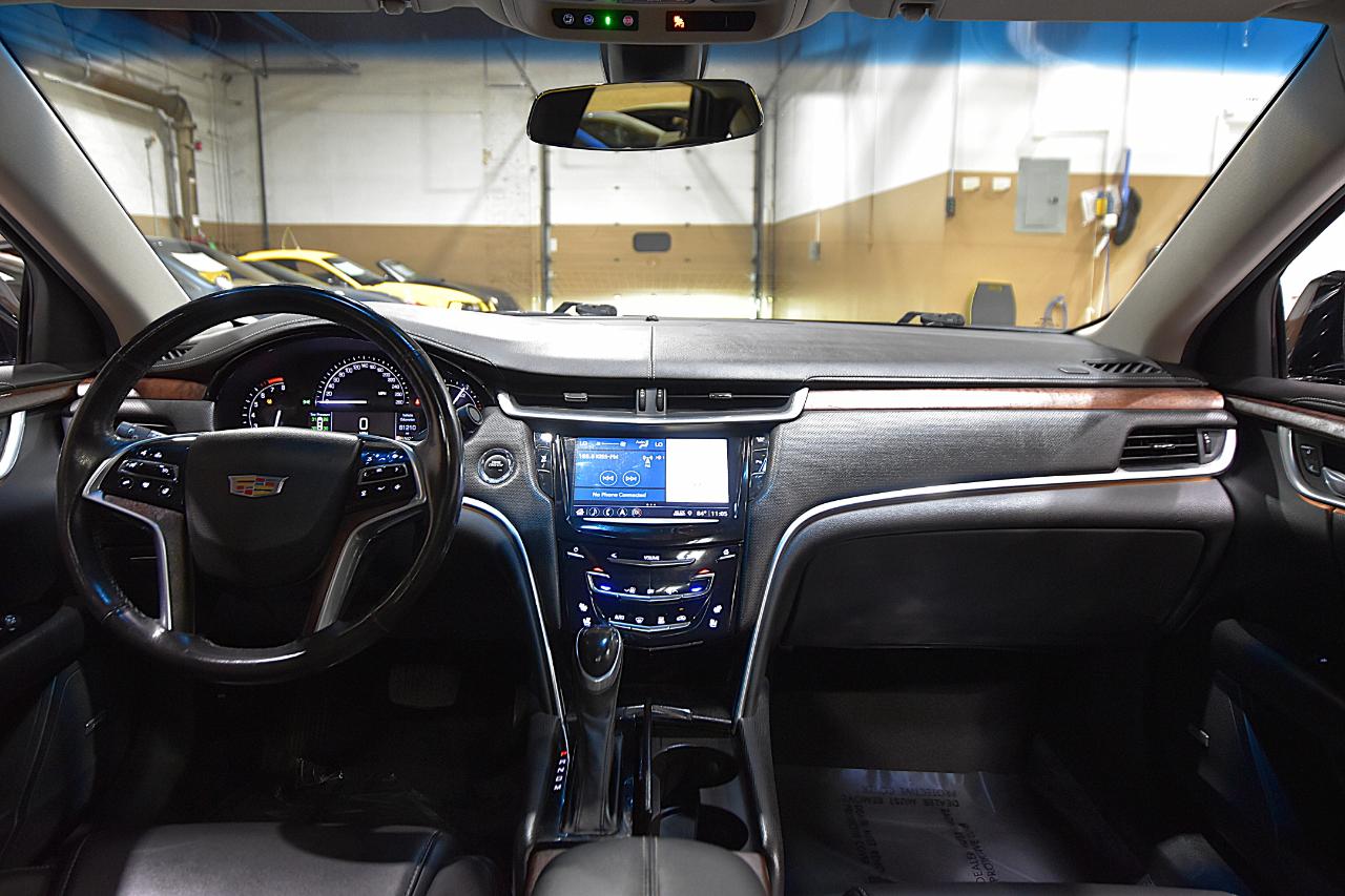 Cadillac XTS 4dr Sdn Luxury AWD 2019