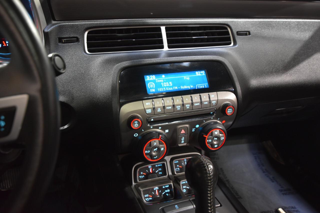 Chevrolet Camaro 2dr Cpe 2SS 2010