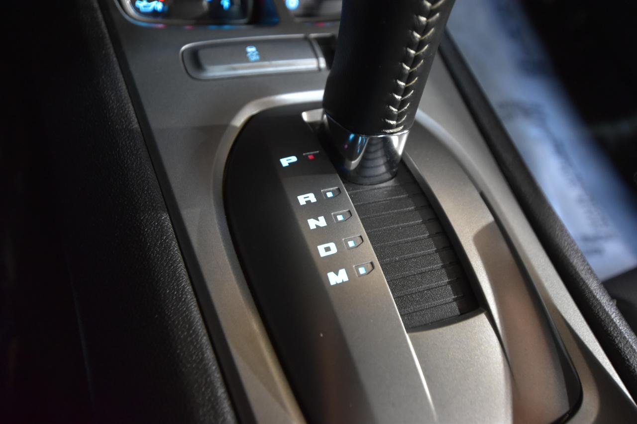 Chevrolet Camaro 2dr Cpe 2SS 2010