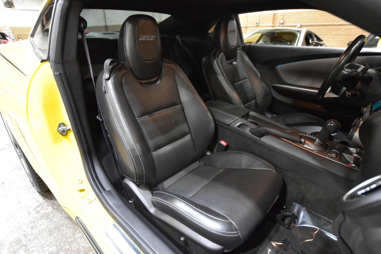 Chevrolet Camaro 2dr Cpe 2SS 2010