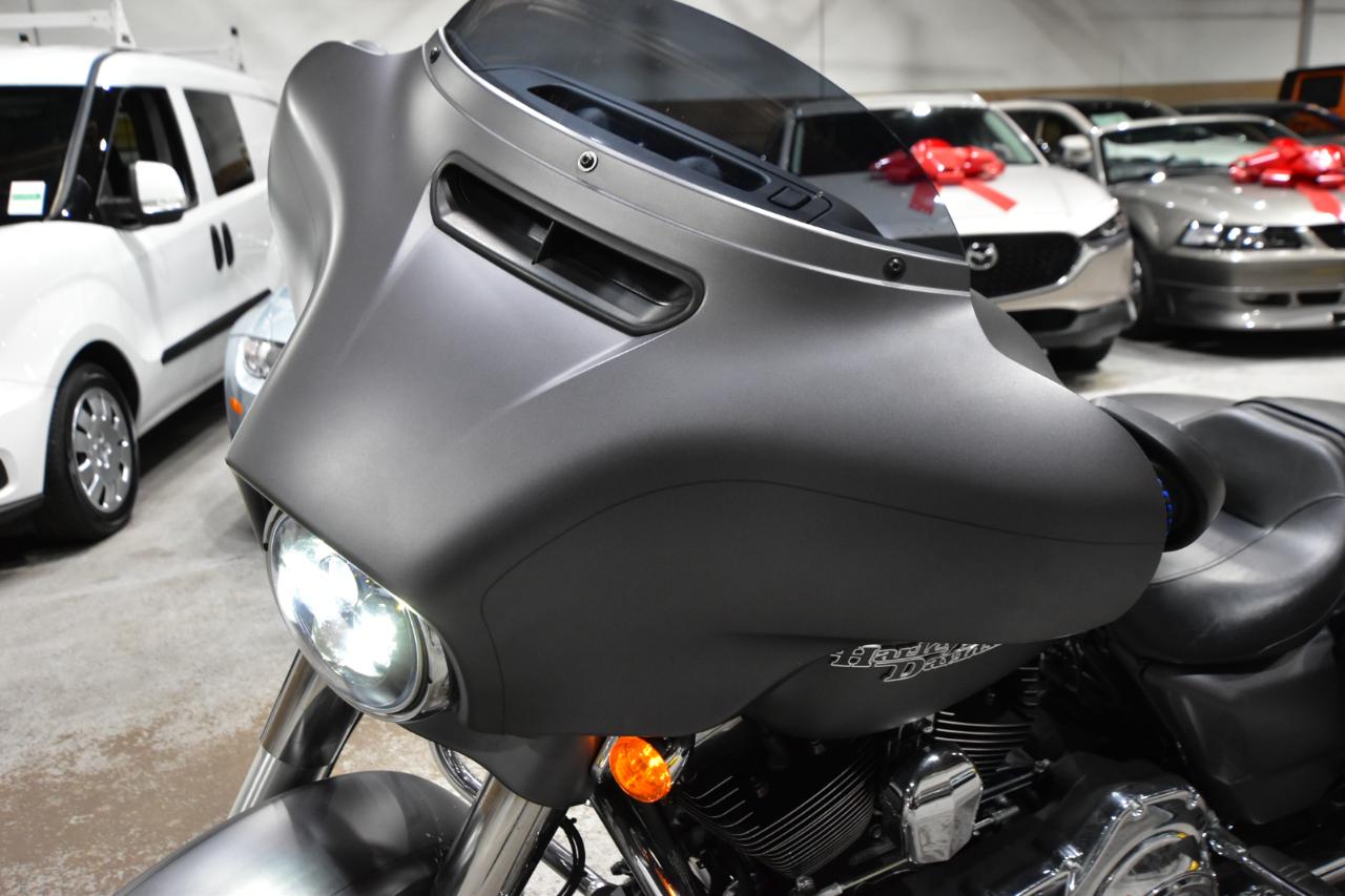 Harley-Davidson FLHXS  2016