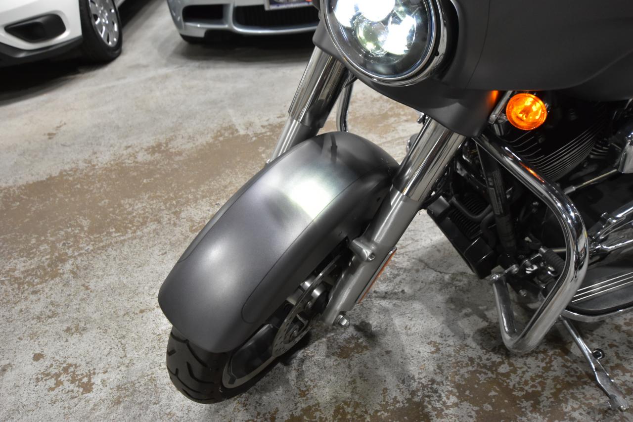 Harley-Davidson FLHXS  2016