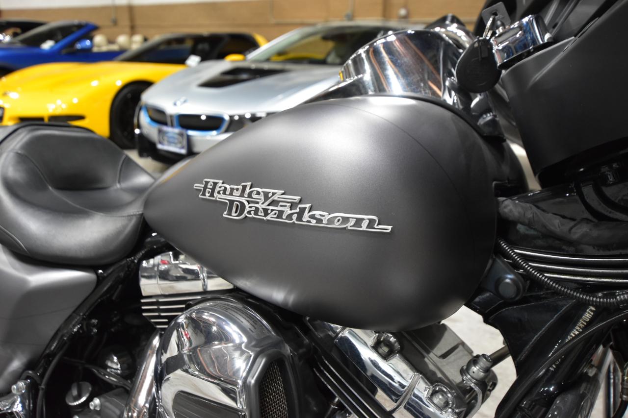 Harley-Davidson FLHXS  2016