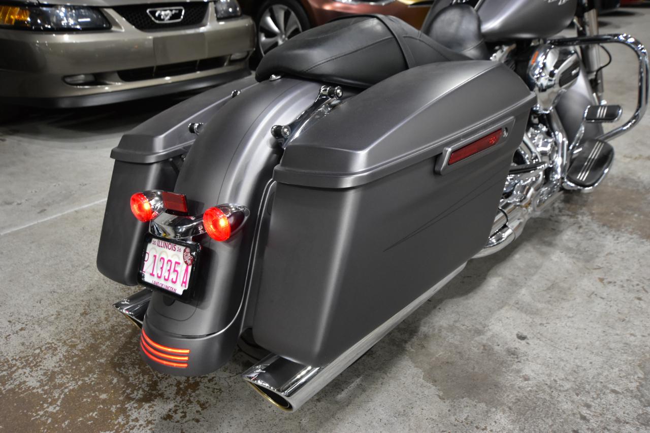 Harley-Davidson FLHXS  2016