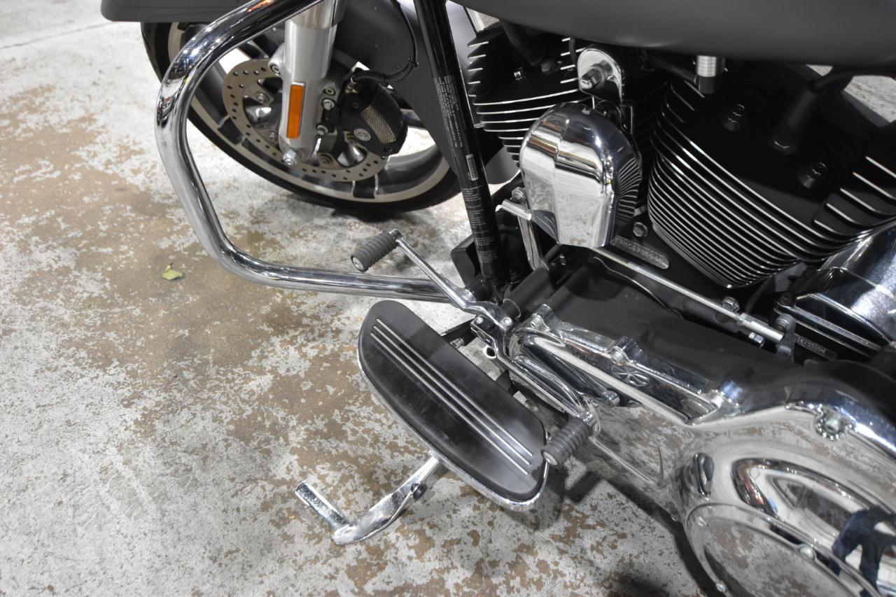 Harley-Davidson FLHXS  2016