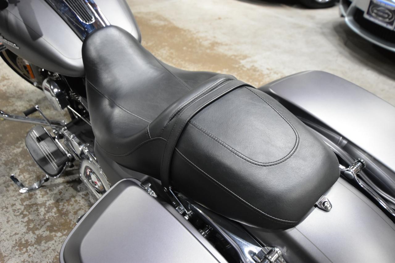 Harley-Davidson FLHXS  2016