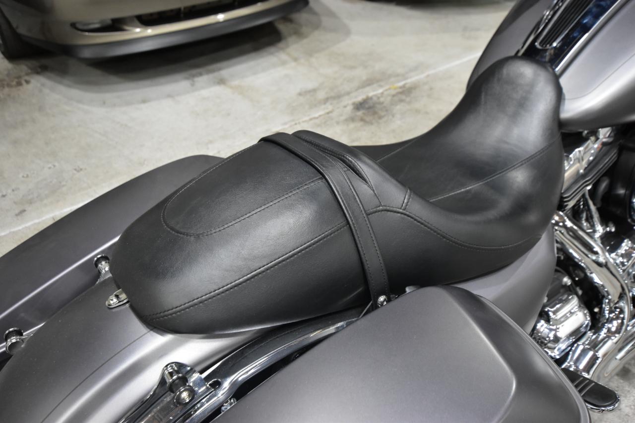 Harley-Davidson FLHXS  2016
