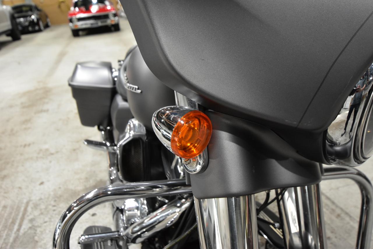 Harley-Davidson FLHXS  2016