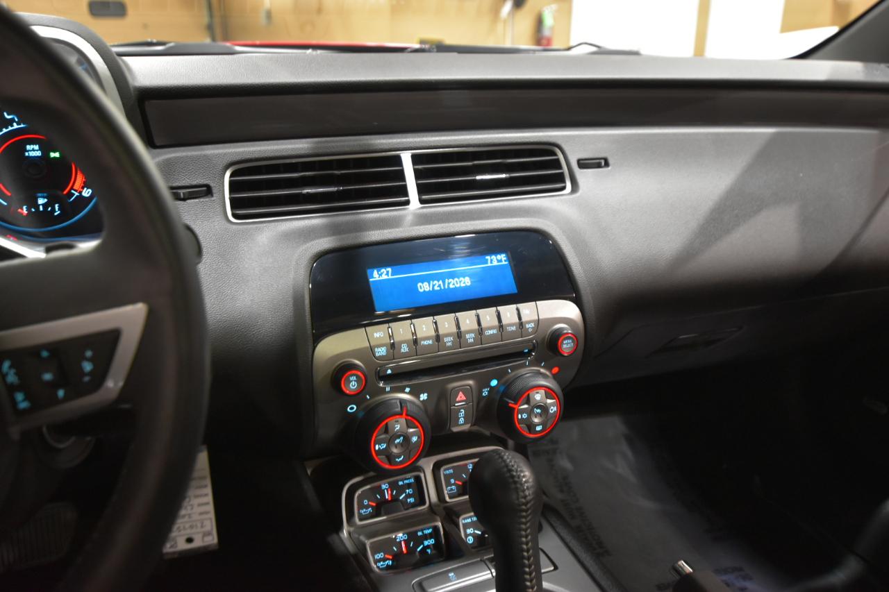 Chevrolet Camaro 2dr Cpe 2SS 2010