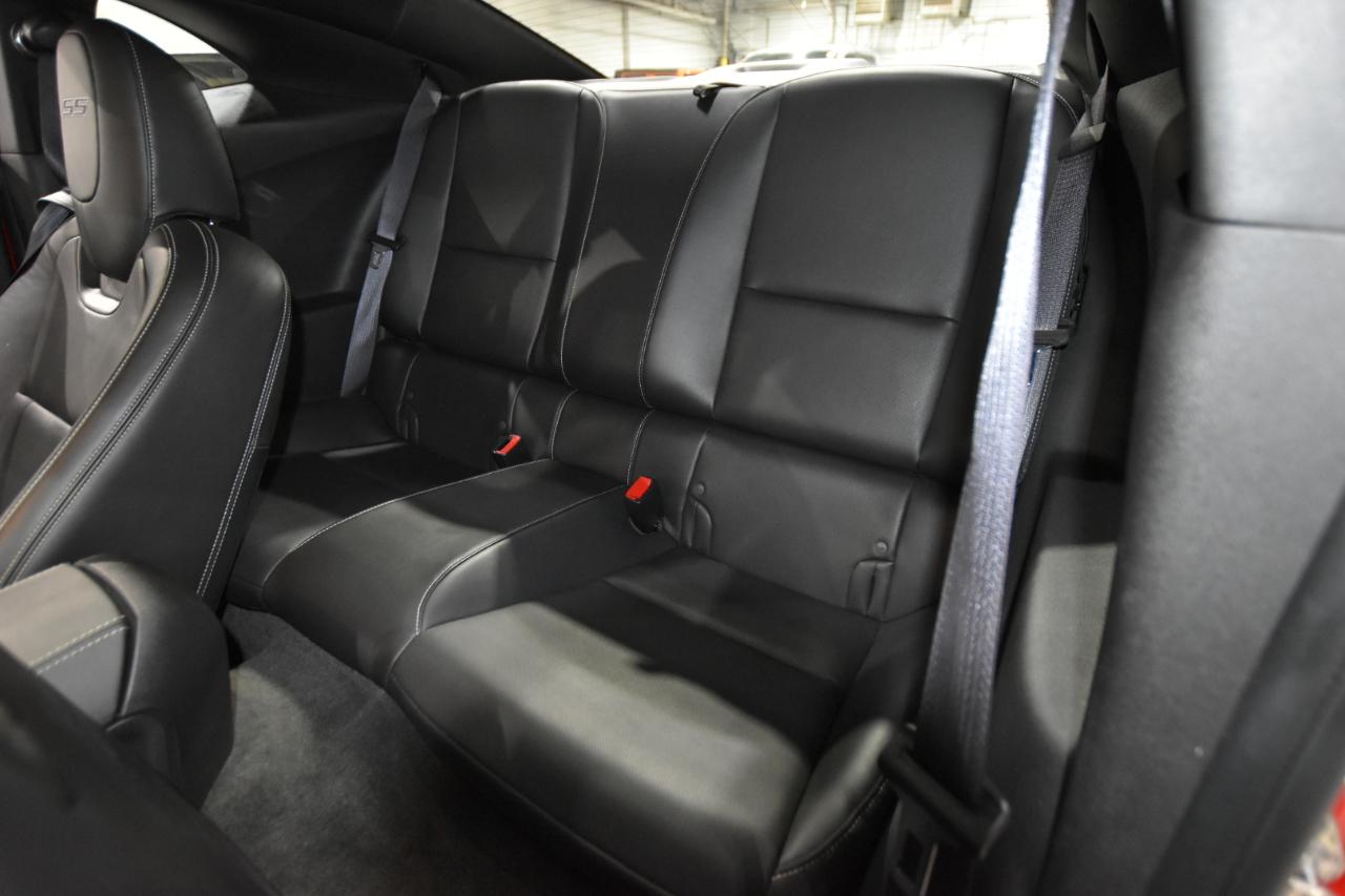 Chevrolet Camaro 2dr Cpe 2SS 2010