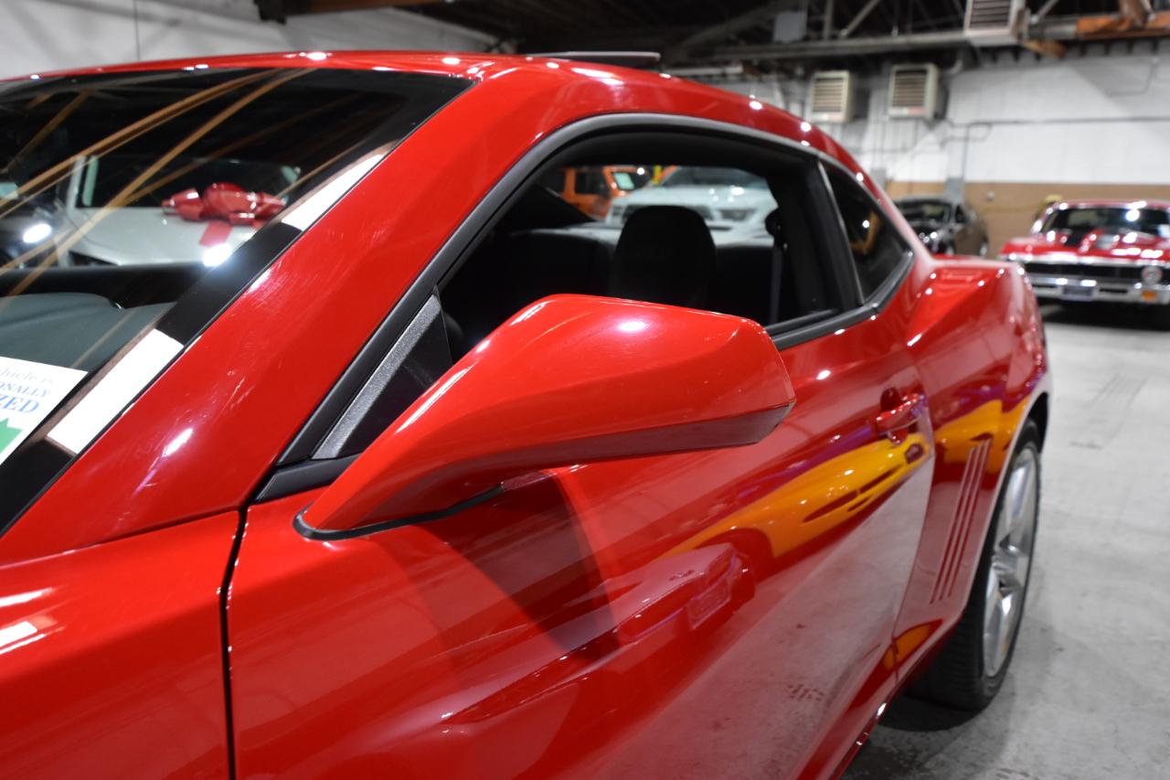 Chevrolet Camaro 2dr Cpe 2SS 2010