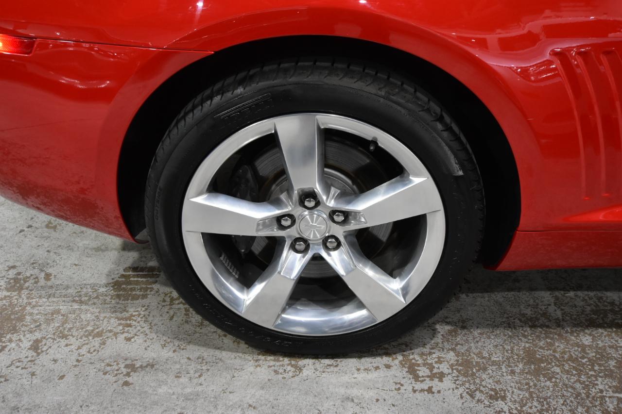 Chevrolet Camaro 2dr Cpe 2SS 2010