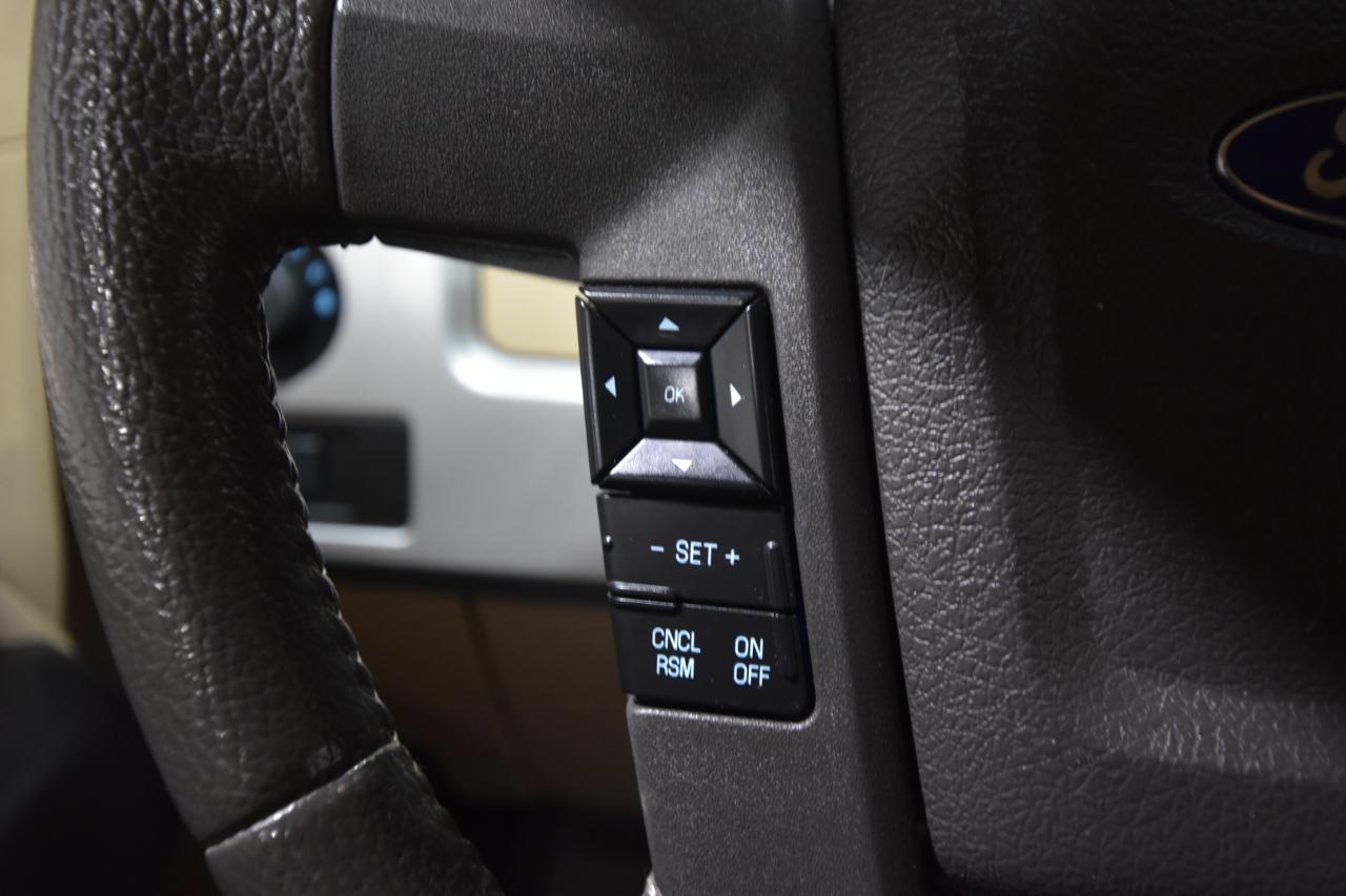 Ford F-150 4WD SuperCab 145" Lariat 2011