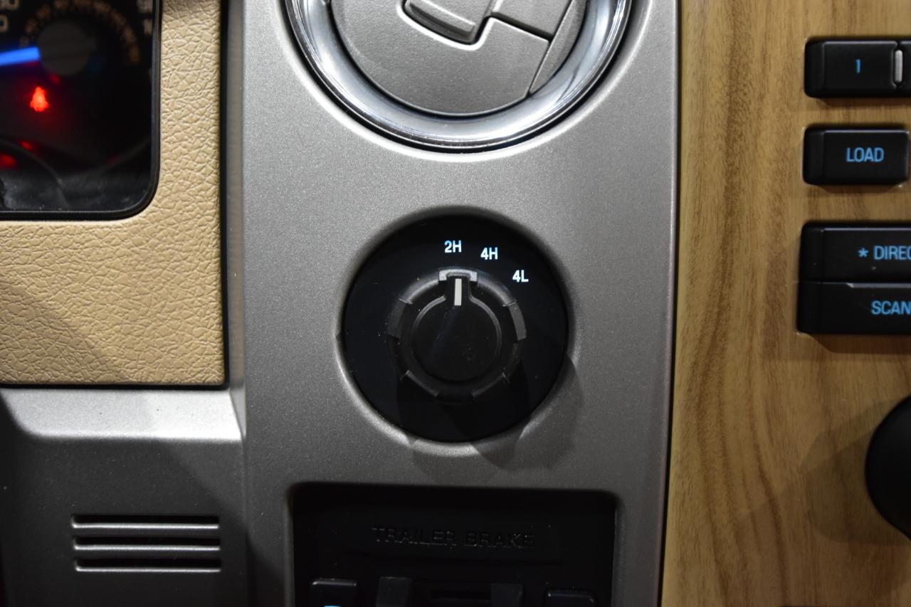 Ford F-150 4WD SuperCab 145" Lariat 2011