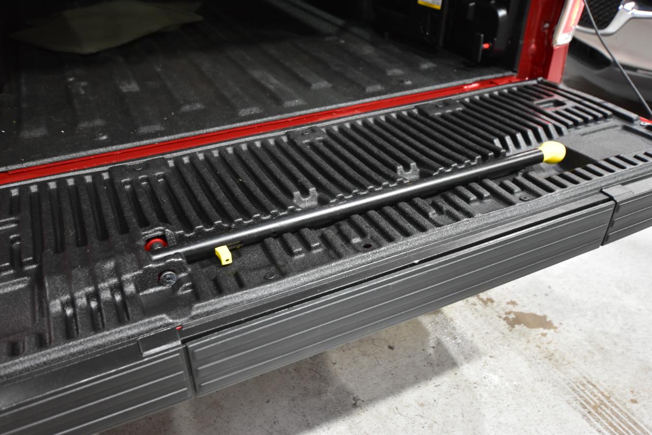 Ford F-150 4WD SuperCab 145" Lariat 2011