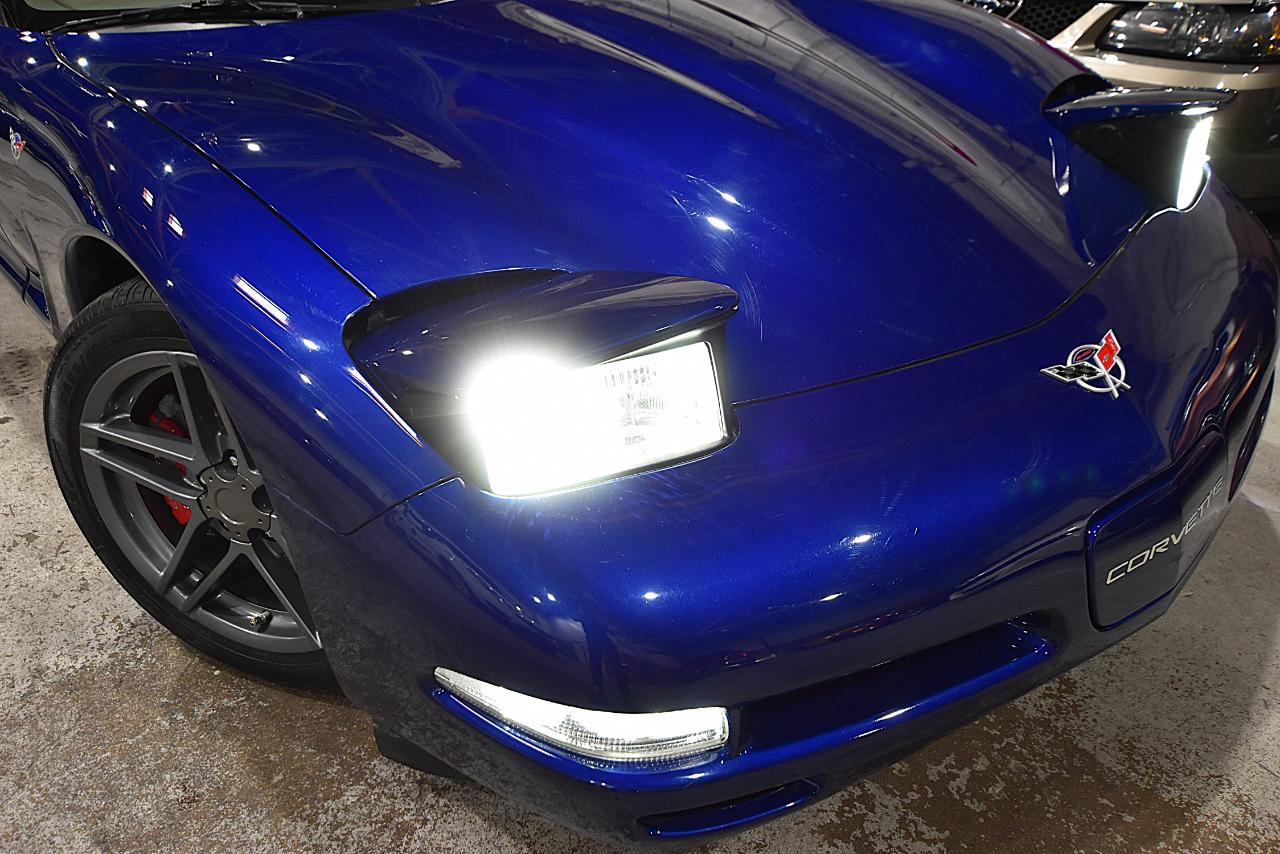 Chevrolet Corvette 2dr Cpe 2004