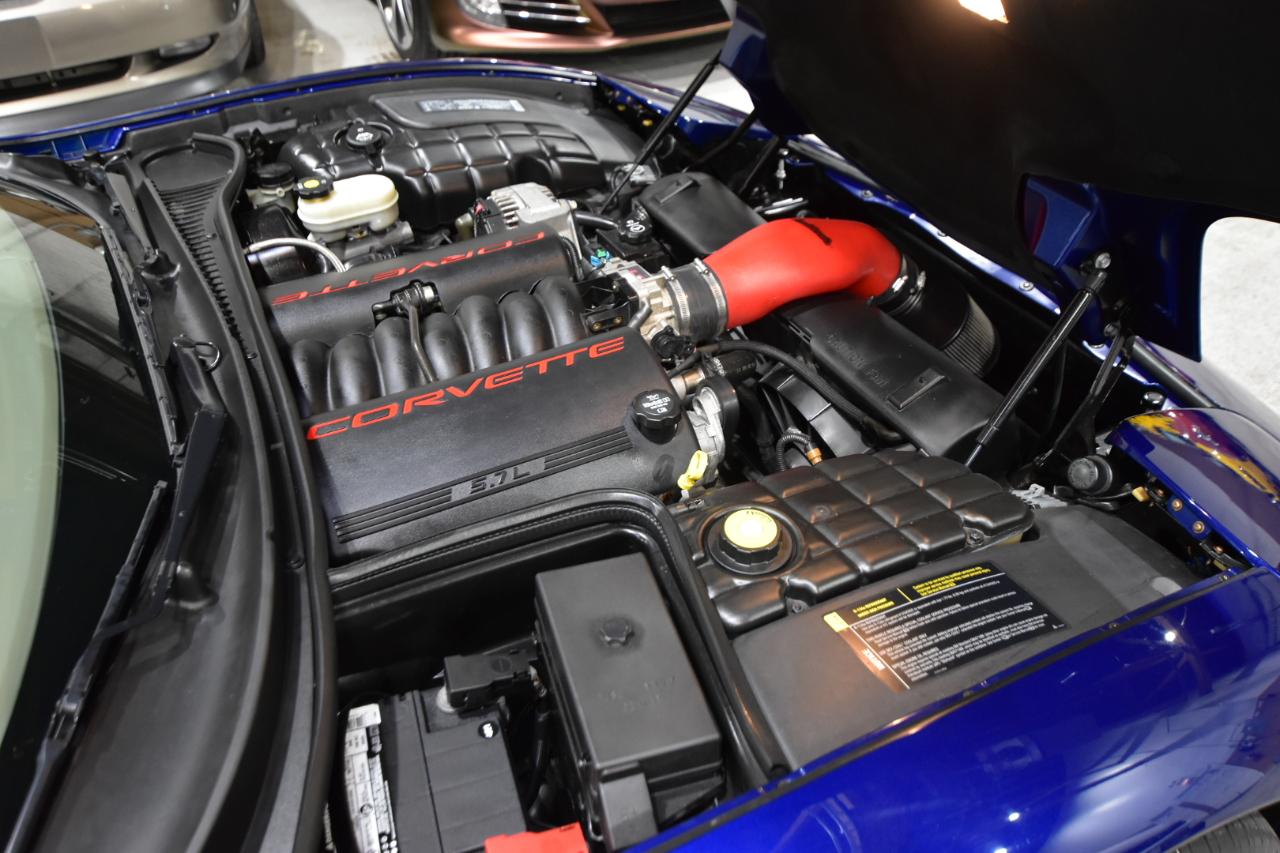 Chevrolet Corvette 2dr Cpe 2004