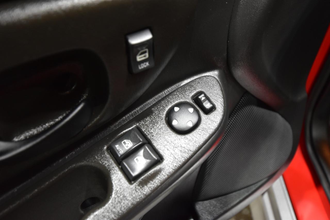 Chevrolet Monte Carlo 2dr Cpe SS 2002