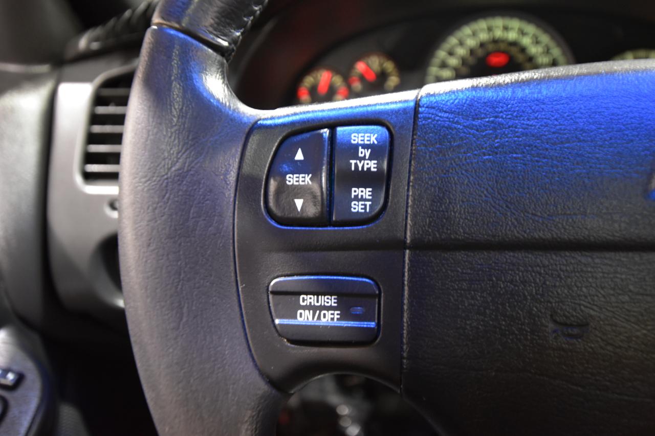 Chevrolet Monte Carlo 2dr Cpe SS 2002