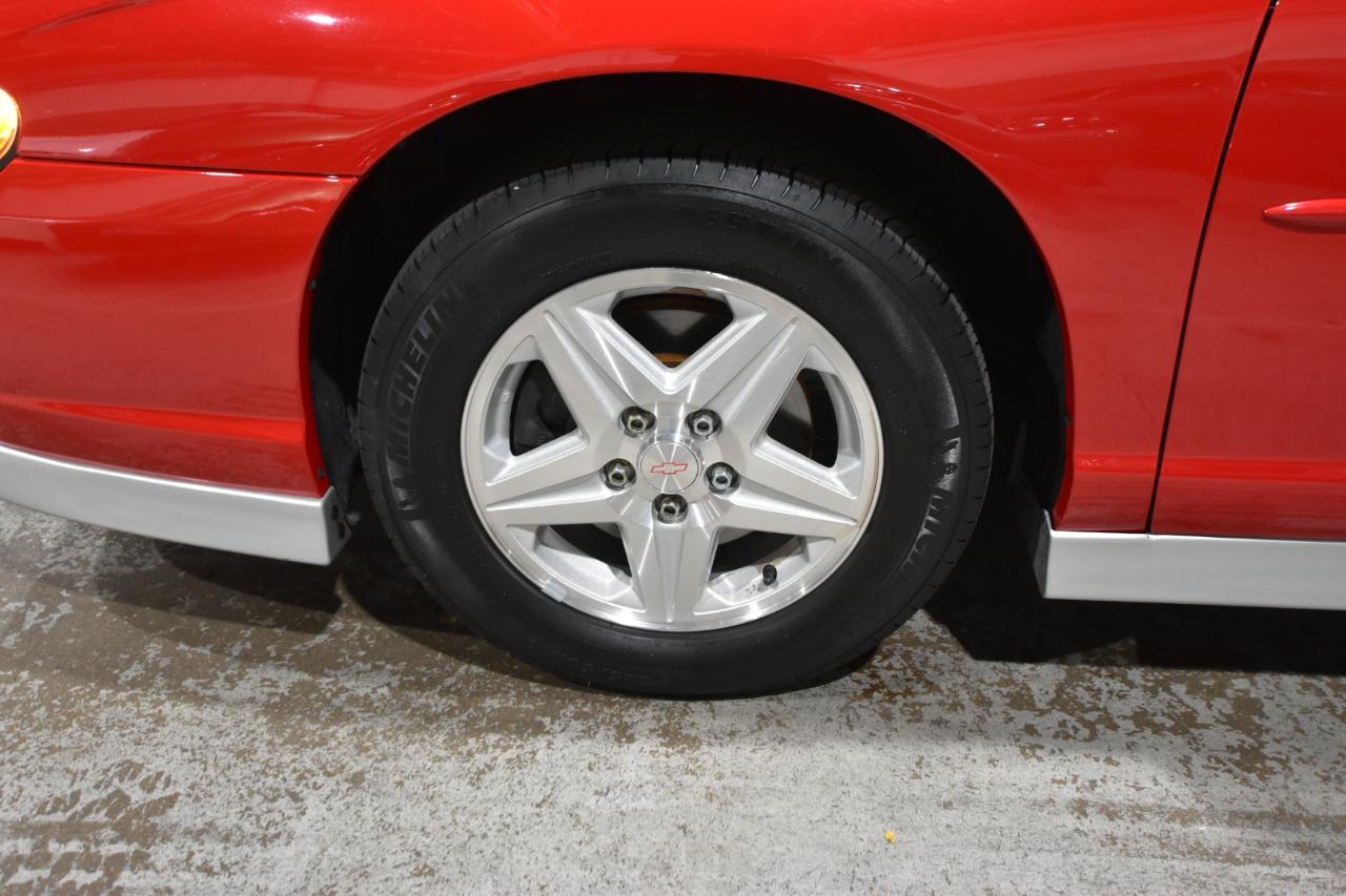 Chevrolet Monte Carlo 2dr Cpe SS 2002