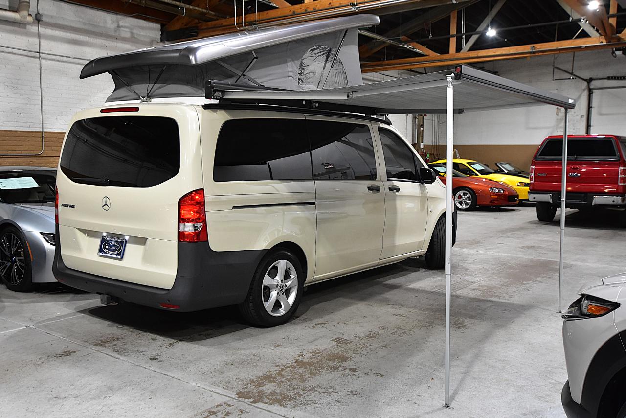 Mercedes-Benz Metris Passenger Van  2020