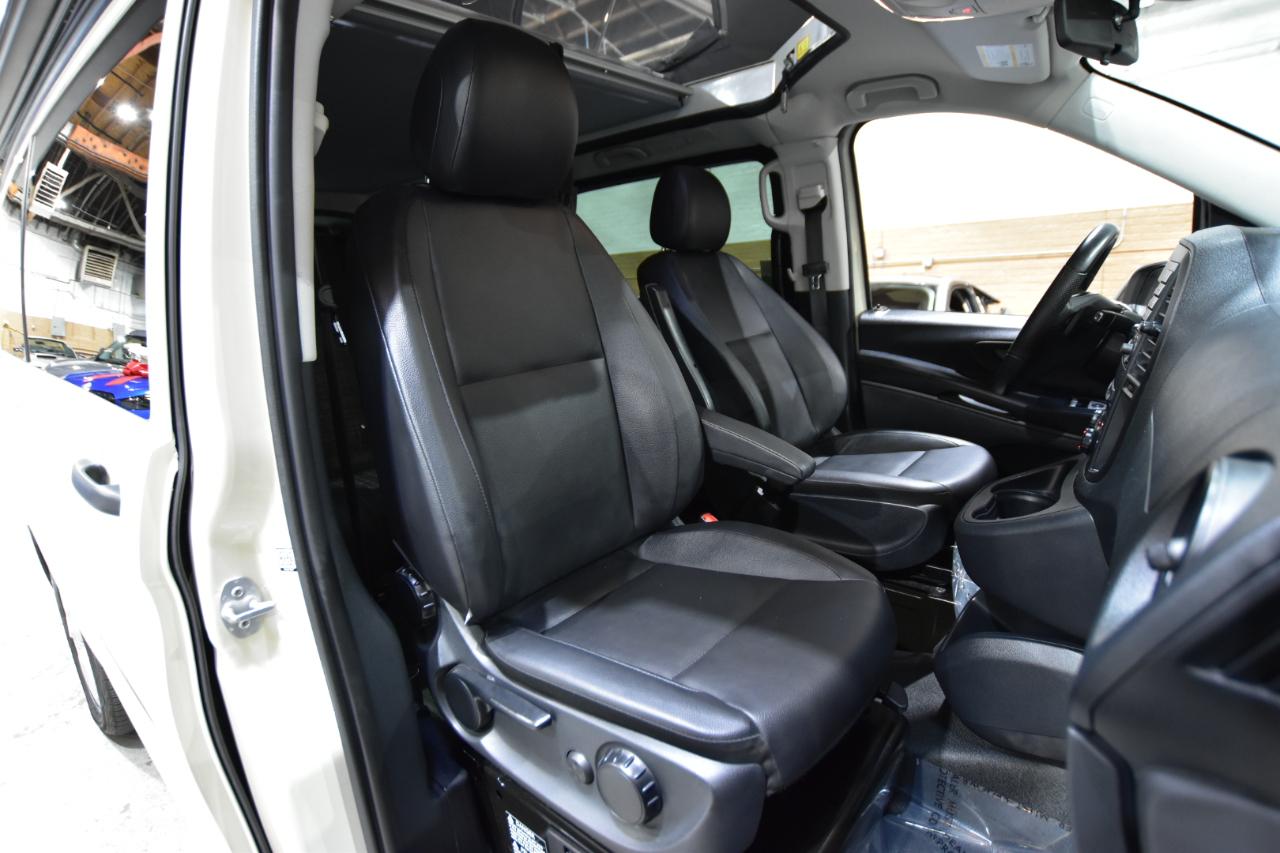 Mercedes-Benz Metris Passenger Van  2020