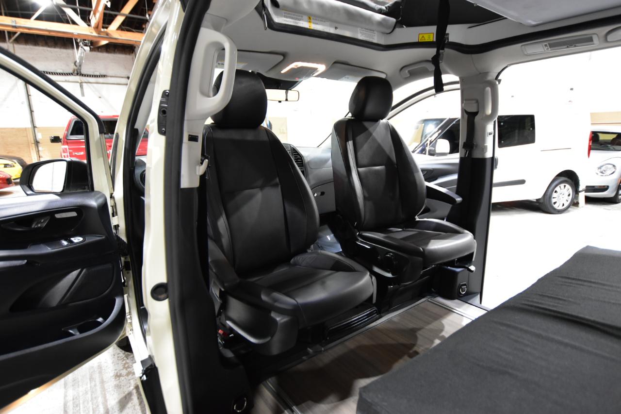 Mercedes-Benz Metris Passenger Van  2020