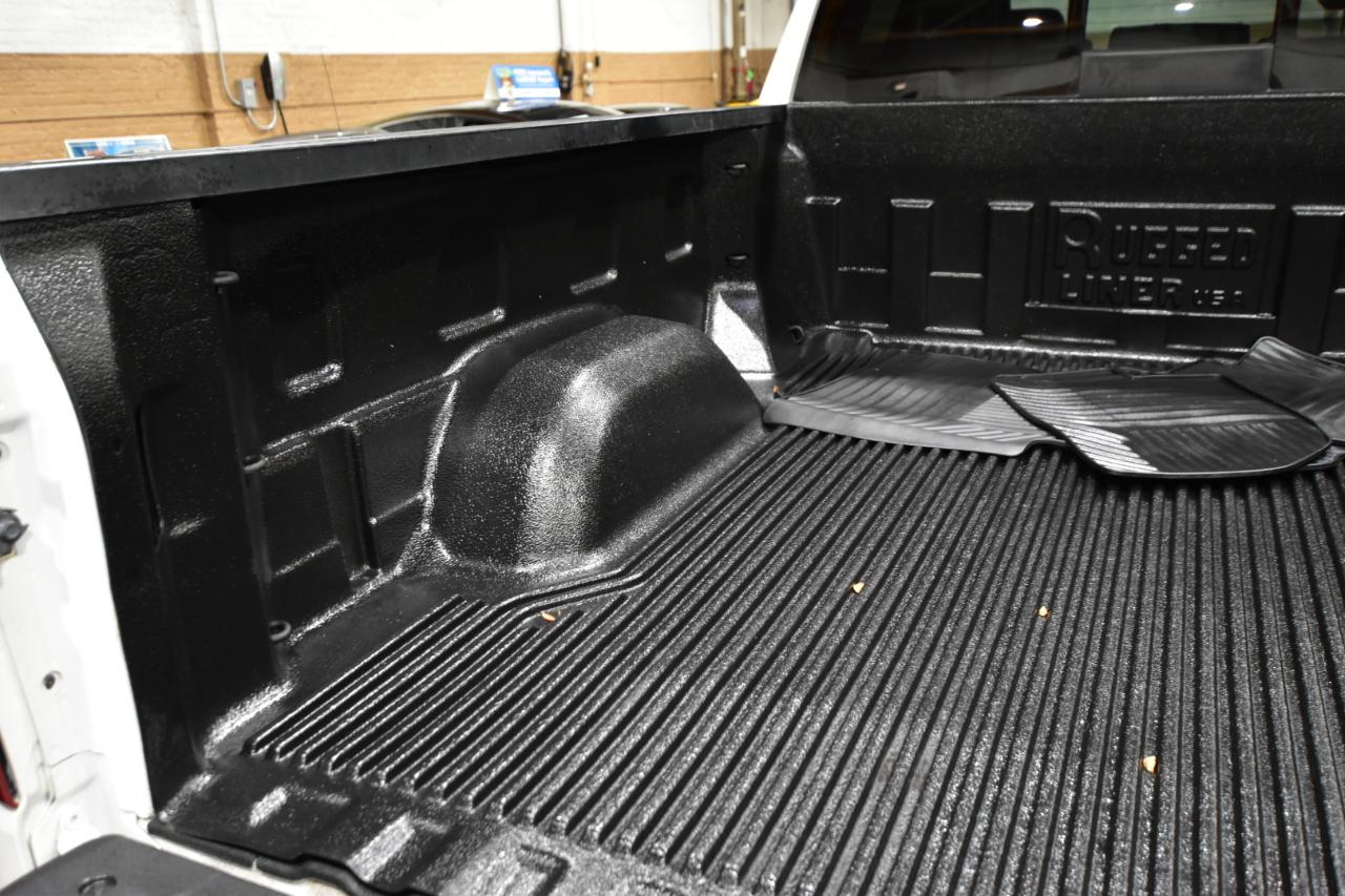 Chevrolet Silverado 1500 LTD 4WD Crew Cab 157" High Country 2022