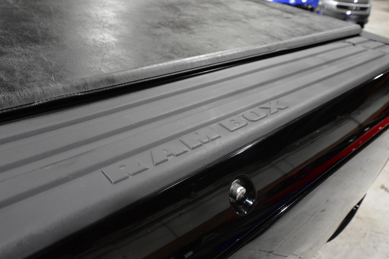 RAM 1500 4WD Reg Cab 120.5" Sport 2012