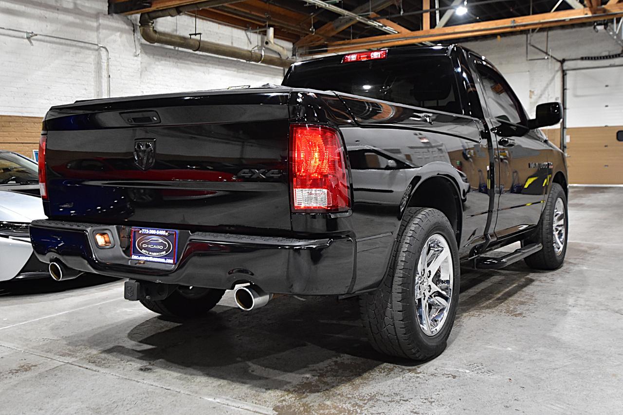 RAM 1500 4WD Reg Cab 120.5" Sport 2012