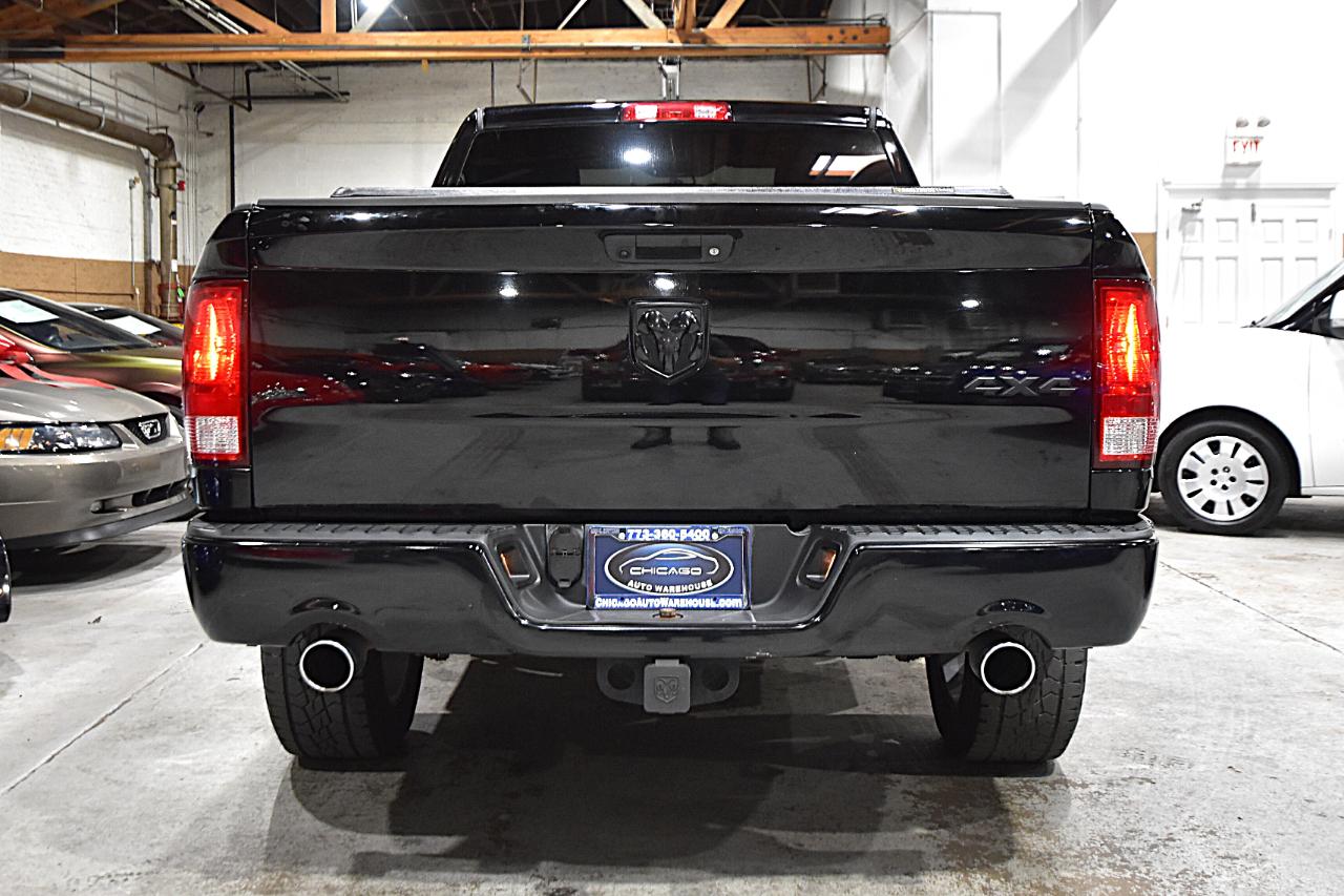 RAM 1500 4WD Reg Cab 120.5" Sport 2012