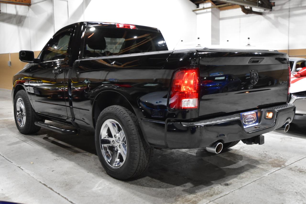 RAM 1500 4WD Reg Cab 120.5" Sport 2012