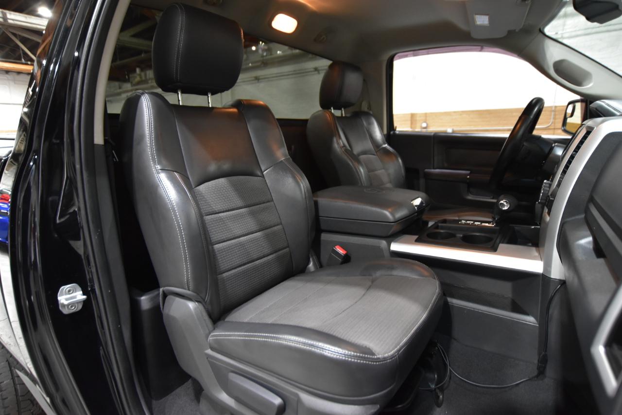 RAM 1500 4WD Reg Cab 120.5" Sport 2012
