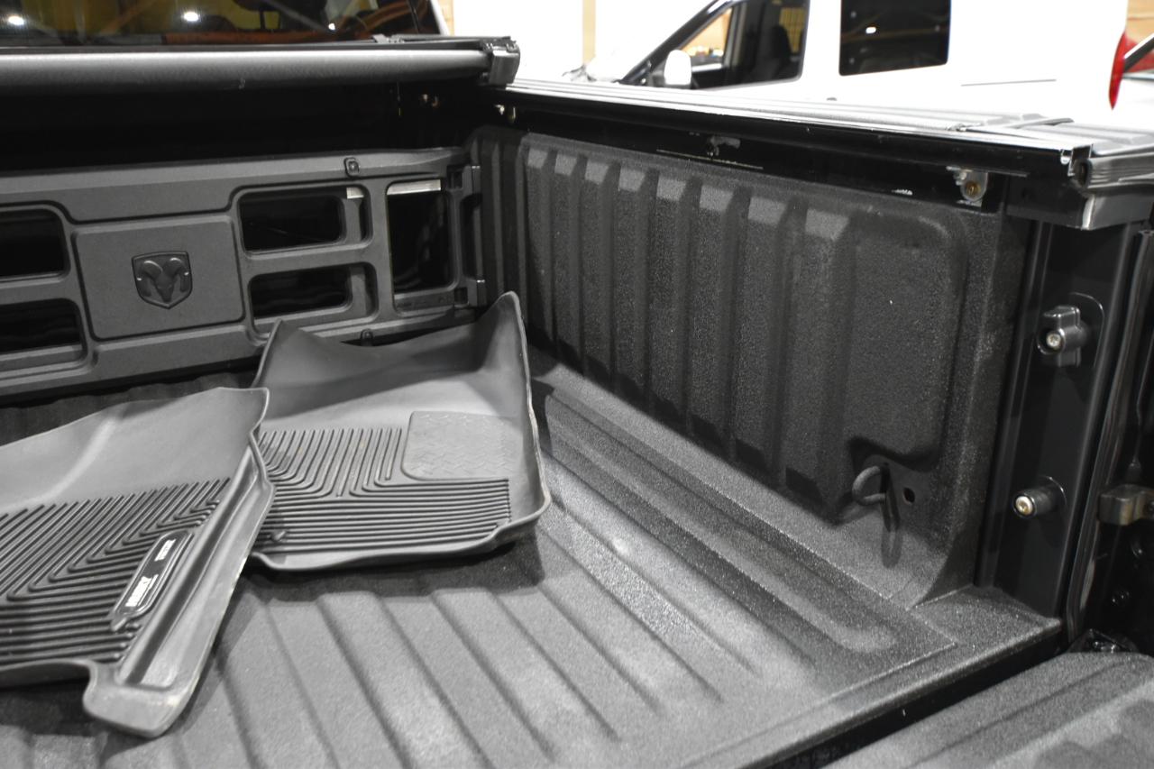 RAM 1500 4WD Reg Cab 120.5" Sport 2012