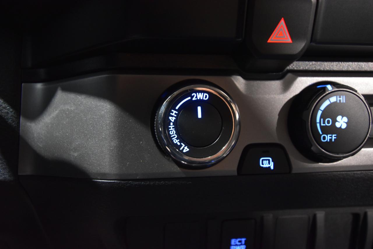 Toyota Tacoma 4WD TRD Off Road Double Cab 5' Bed V6 AT (Natl) 2020