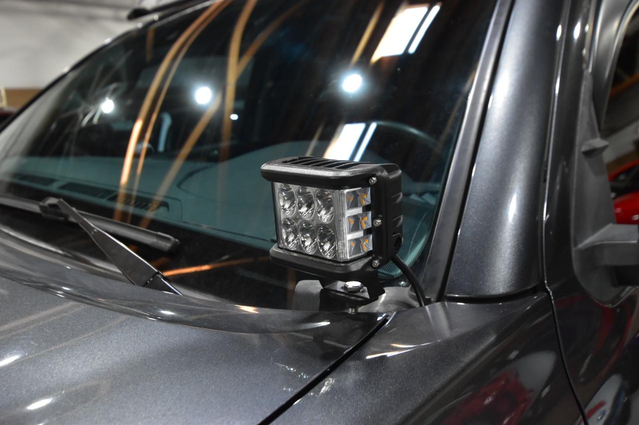 Toyota Tacoma photo 8
