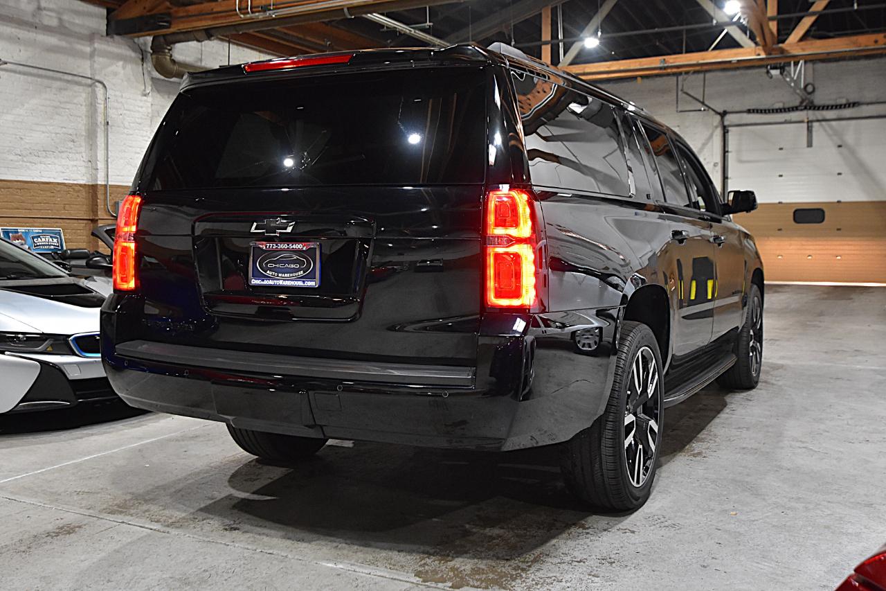 Chevrolet Suburban 4WD 4dr 1500 LT 2019