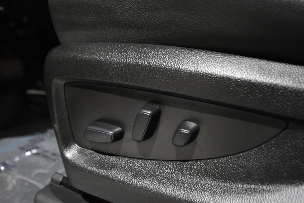 Chevrolet Suburban 4WD 4dr 1500 LT 2019