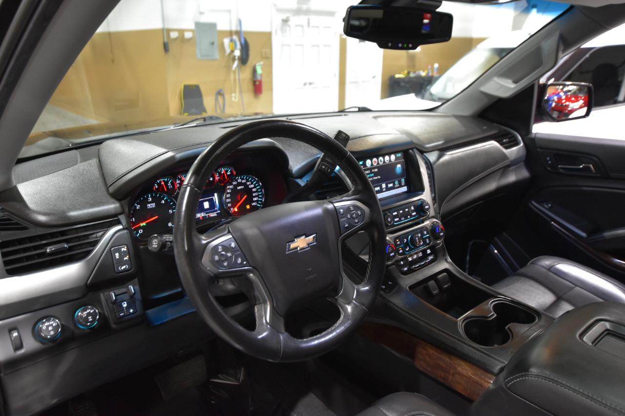 Chevrolet Suburban 4WD 4dr 1500 LT 2019