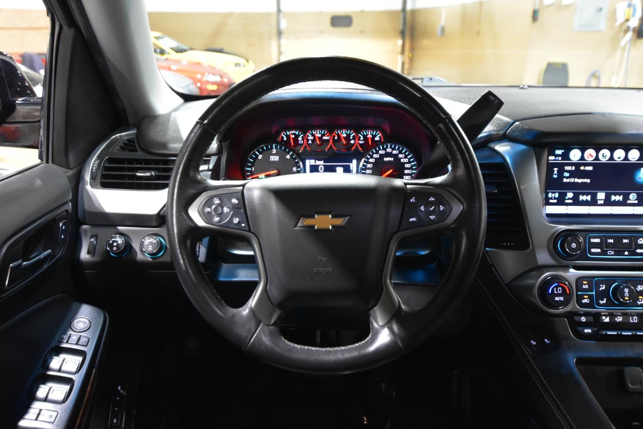 Chevrolet Suburban 4WD 4dr 1500 LT 2019