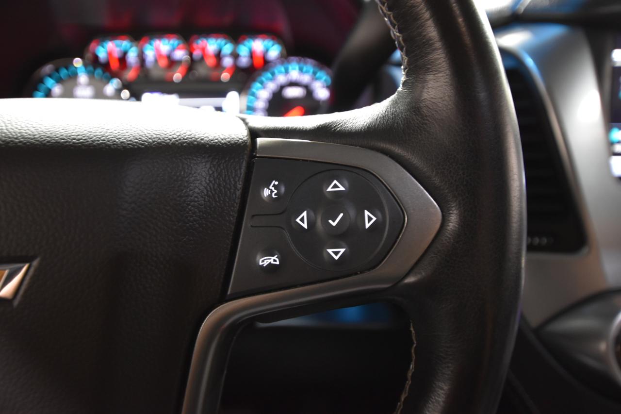 Chevrolet Suburban 4WD 4dr 1500 LT 2019