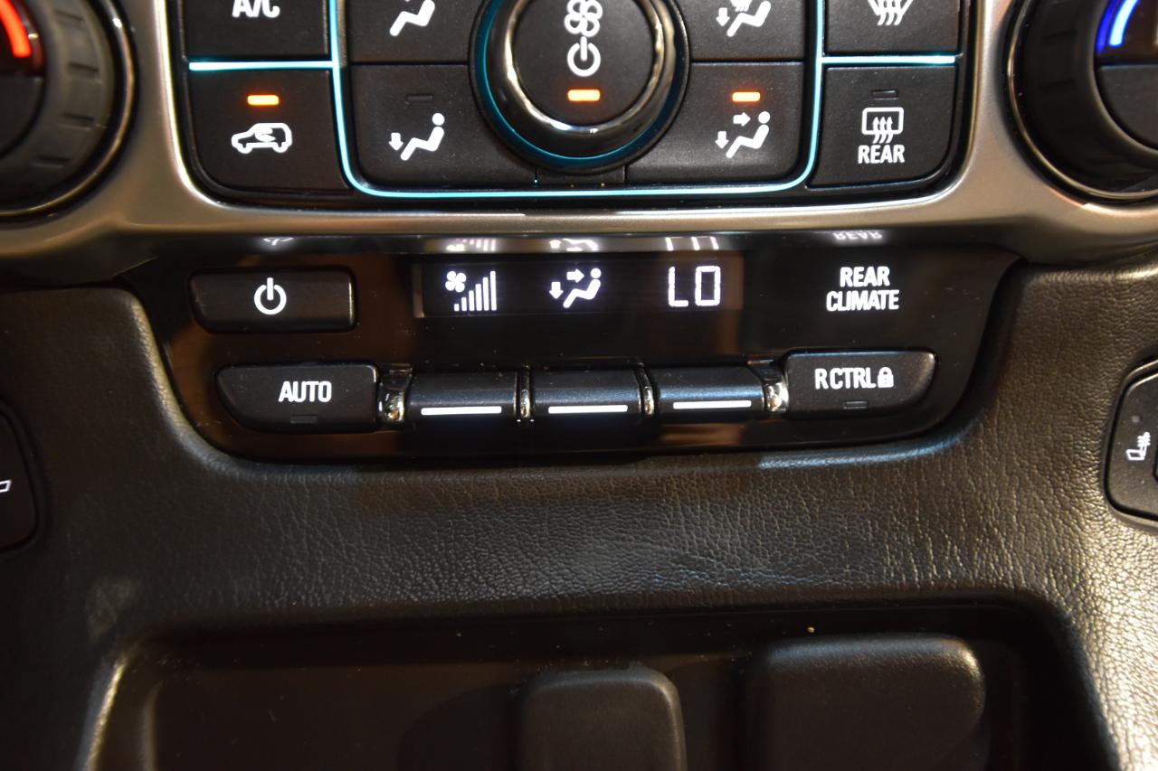 Chevrolet Suburban 4WD 4dr 1500 LT 2019